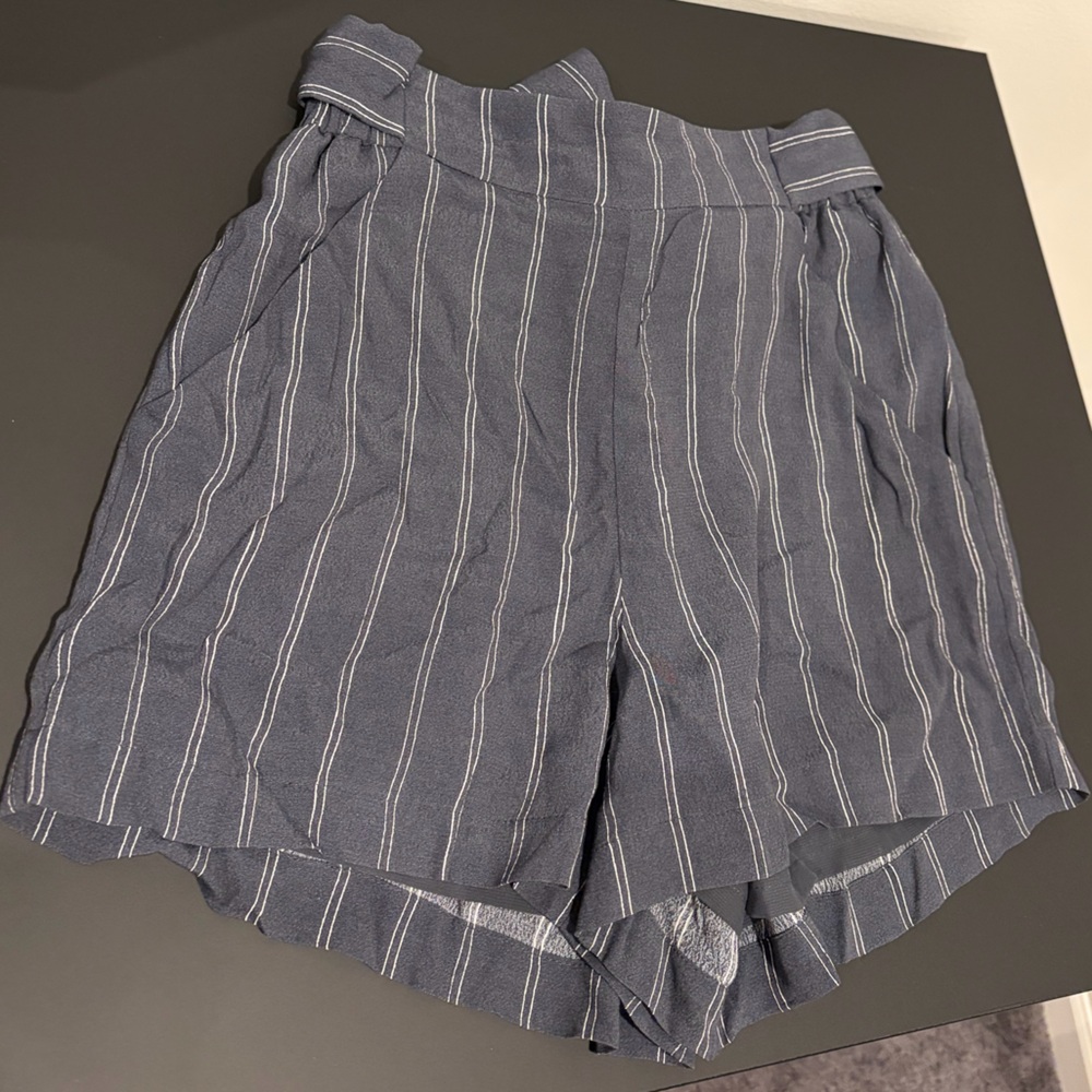 Wilfred Navy Blue and White Striped Shorts
